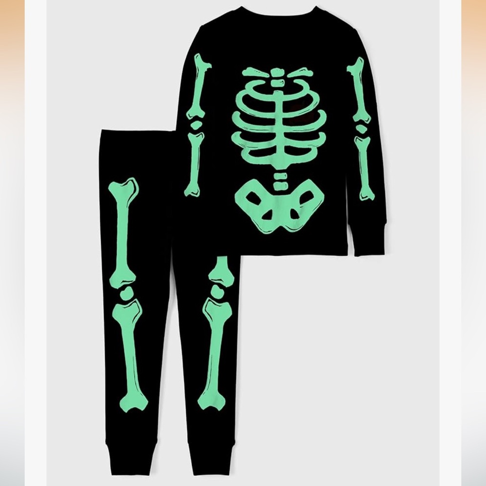 Carter's Boys' 2 Piece Glow-in-The-Dark Snug Fit Cotton Halloween PJS - Picture 2 of 5
